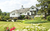 Fayrer Garden House Hotel by Helicopter